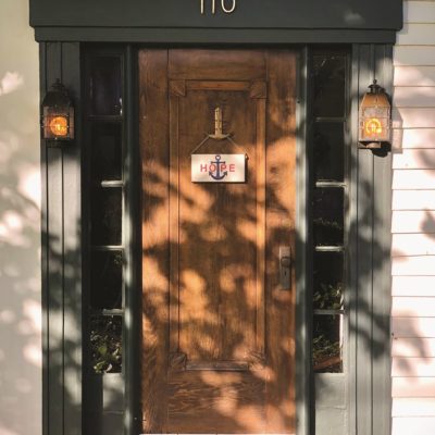 Outdoor Lighting That’s Warm and Inviting