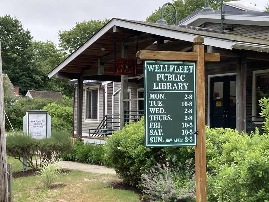 Slowly, Outer Cape Libraries Begin to Reopen The Provincetown Independent